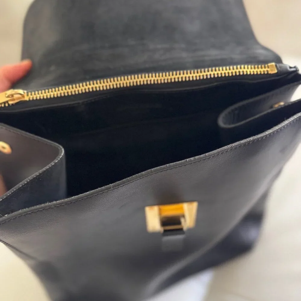 Great Condition Black Leather Sophie Hulme Bag/ Backpack (convertible) - Picture 16 of 16